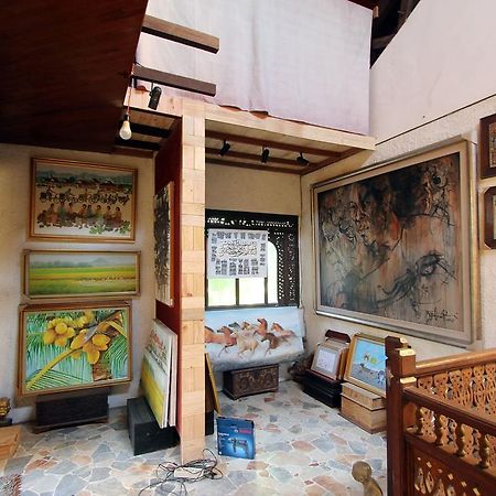 Posnya Seni Godod Art Gallery & Homestay 요그야카르타 외부 사진